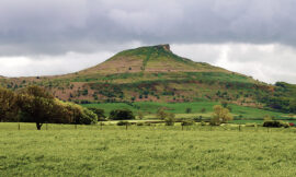 Golden Autumnal Hike – Roseberry Topping