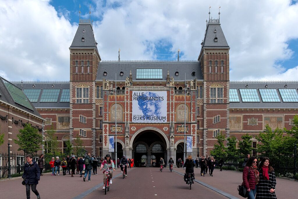 Rijksmuseum: A Dutch Masterpiece of Art and History, Netherlands