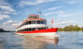 Wachau Valley River Cruise on the Danube