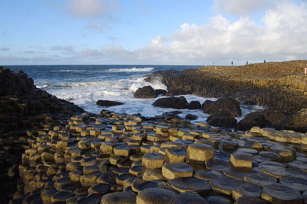 The Giant’s Causeway: Nature’s Masterpiece on the Northern Irish Coast, UK