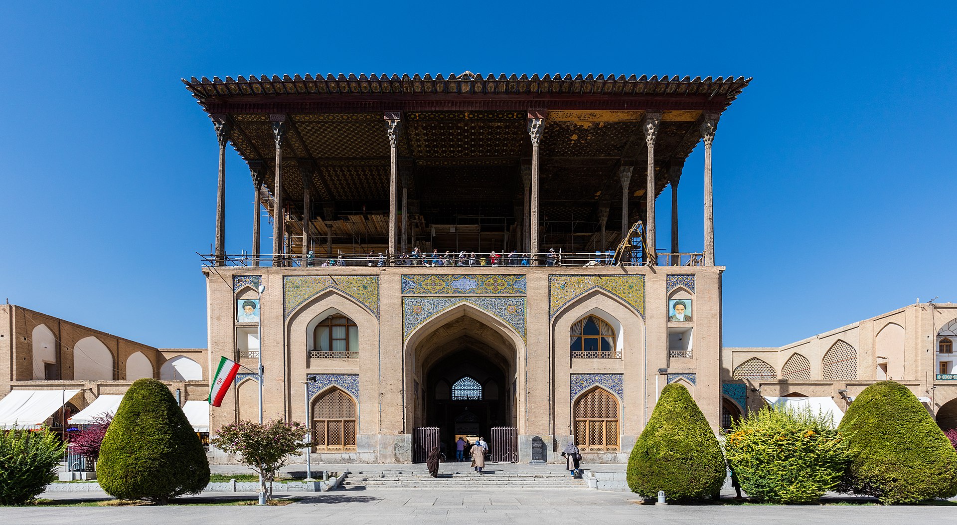 You are currently viewing Ali Qapu Palace, Isfahan, Iran