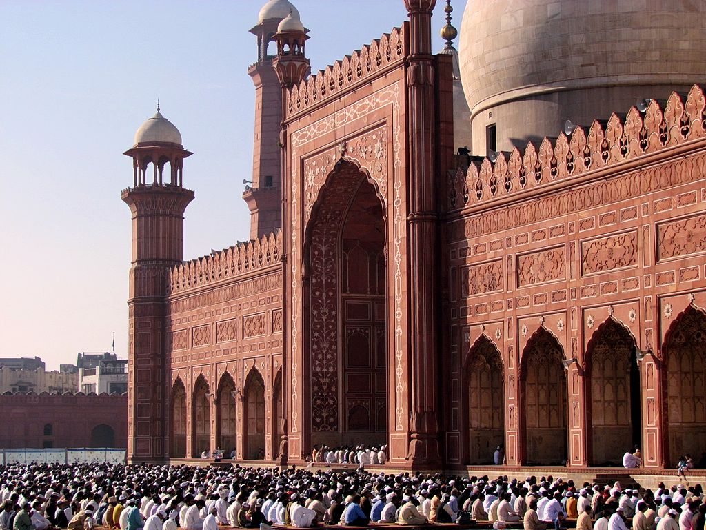 You are currently viewing Badshahi Mosque, Lahore, Pakistan