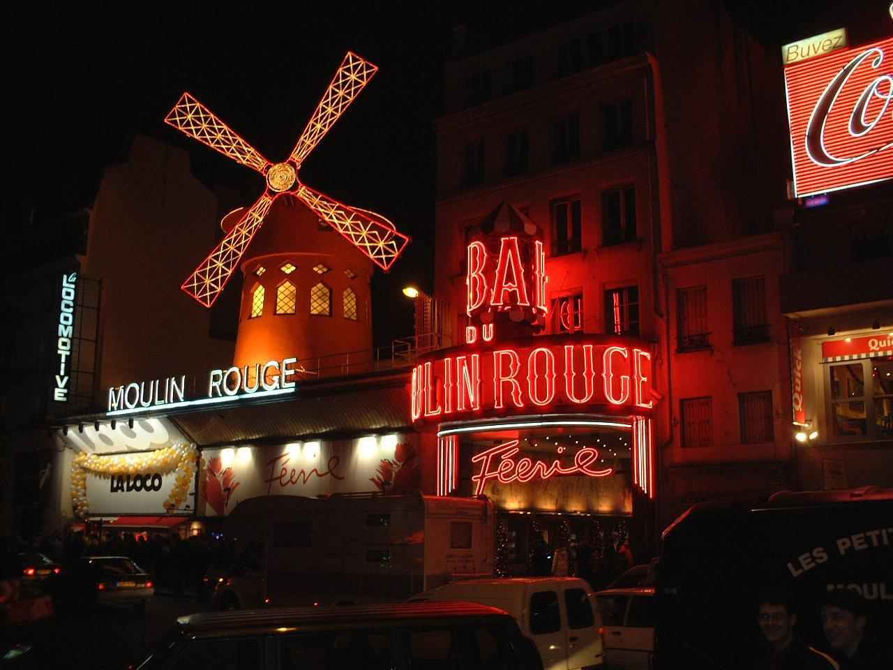 You are currently viewing Moulin Rouge, France