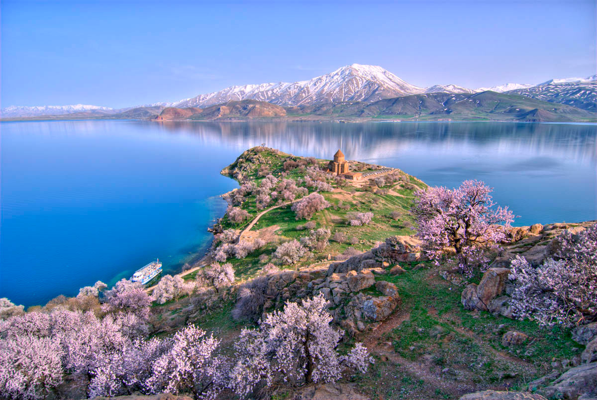 You are currently viewing Lake Van, Turkey
