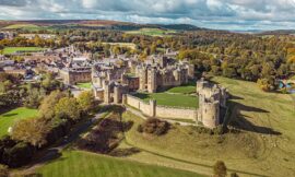 Anlwick Castle