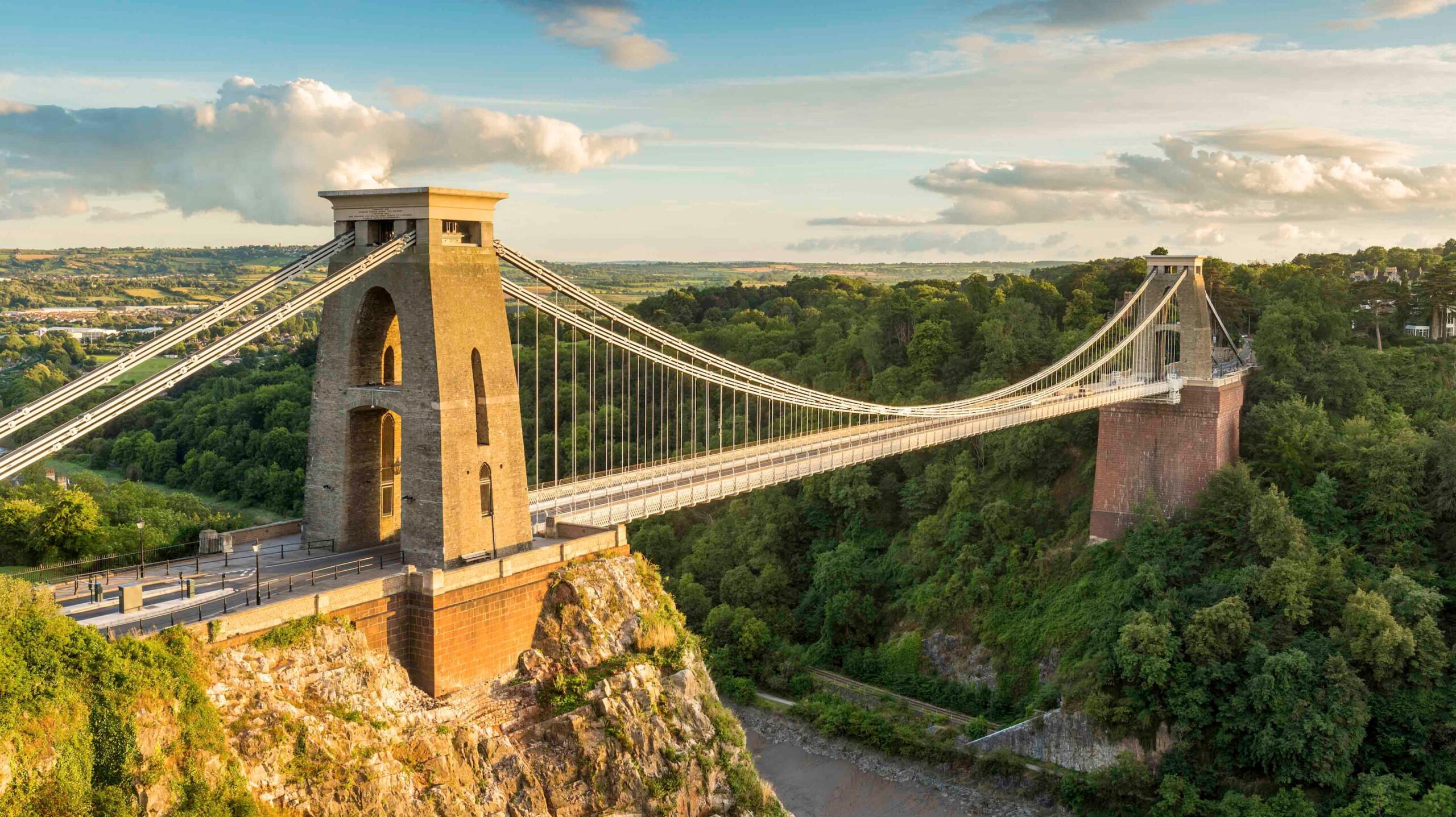 You are currently viewing Clifton Suspension Bridge