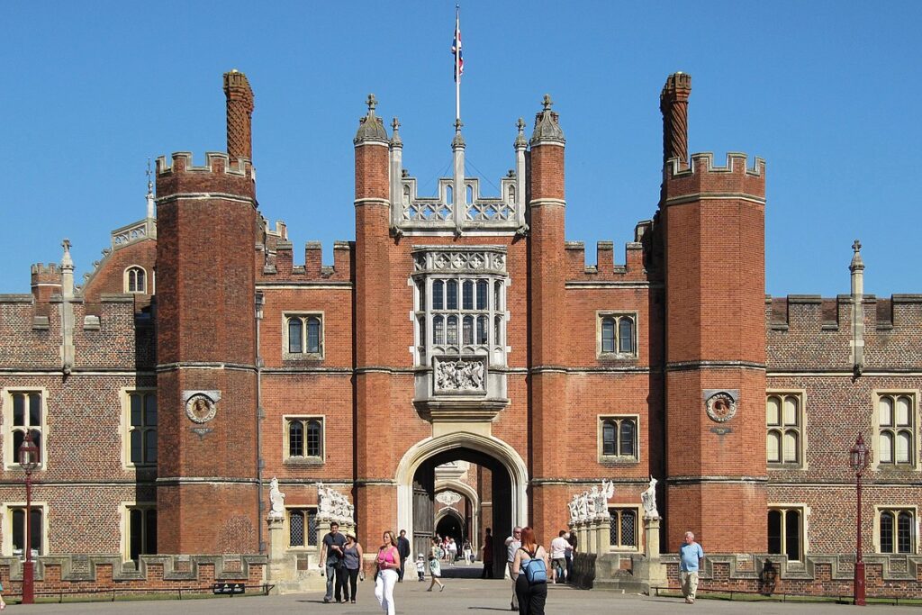 Hampton Court Palace