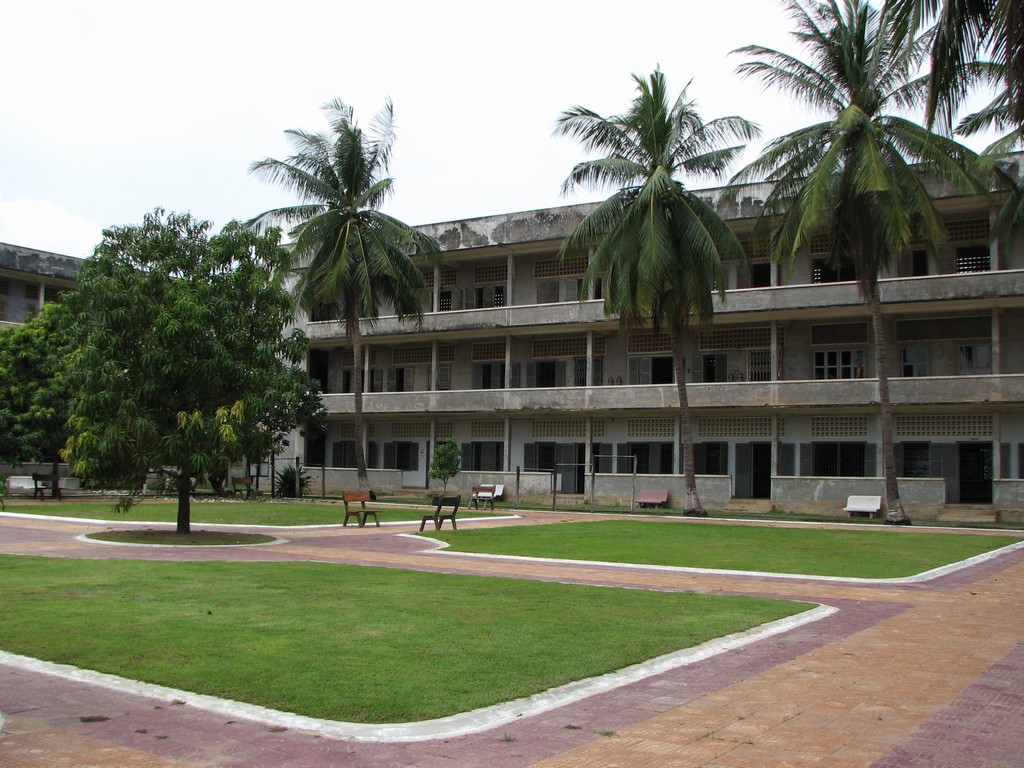 You are currently viewing Tuol Sleng Genocide Museum, Cambodia