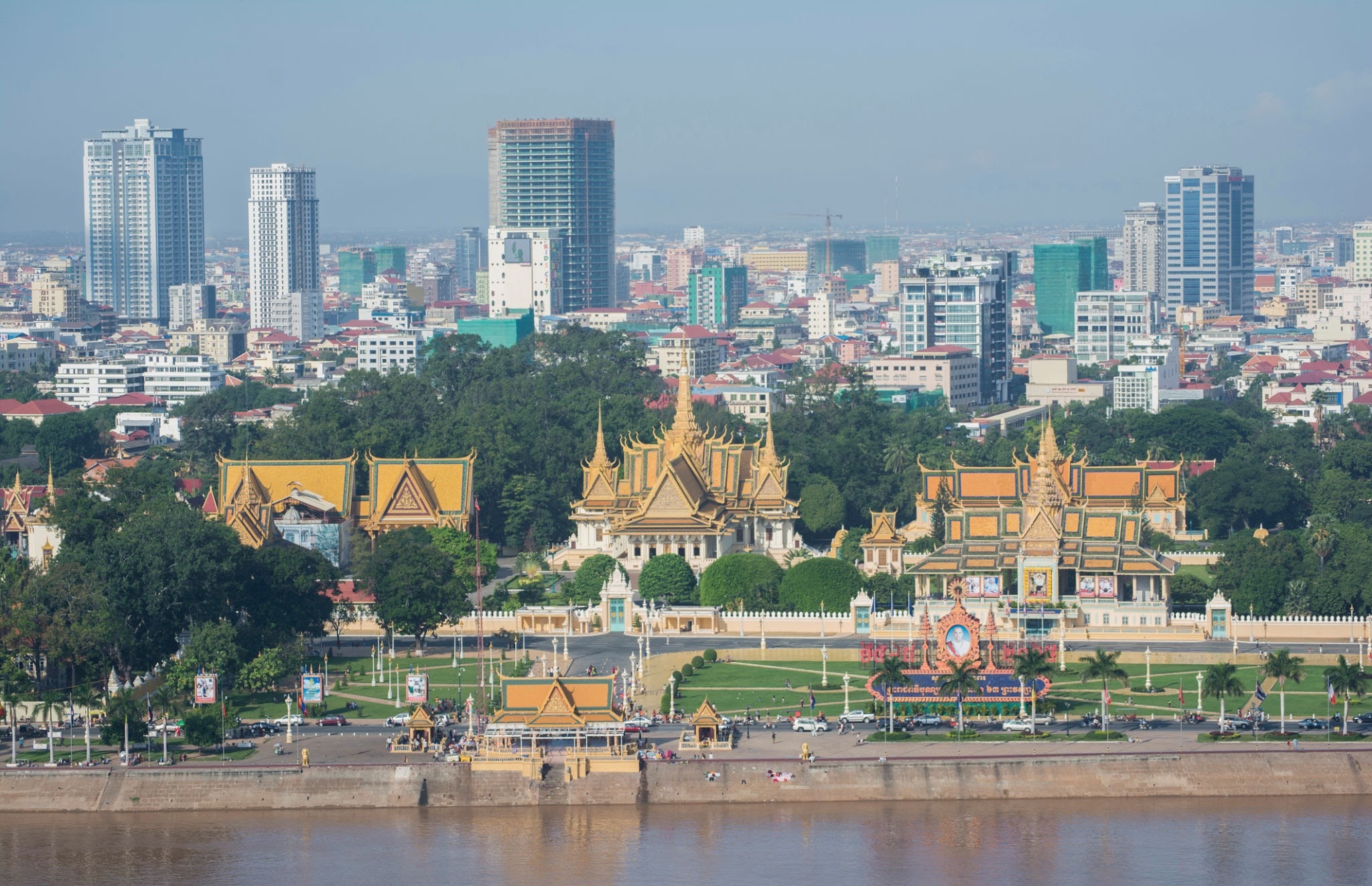 You are currently viewing Phnom Penh