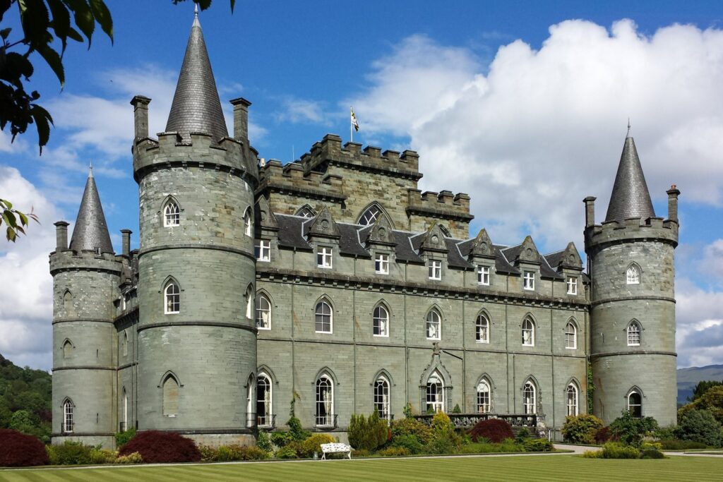 Inveraray Castle: A Jewel of Scotland’s Highlands