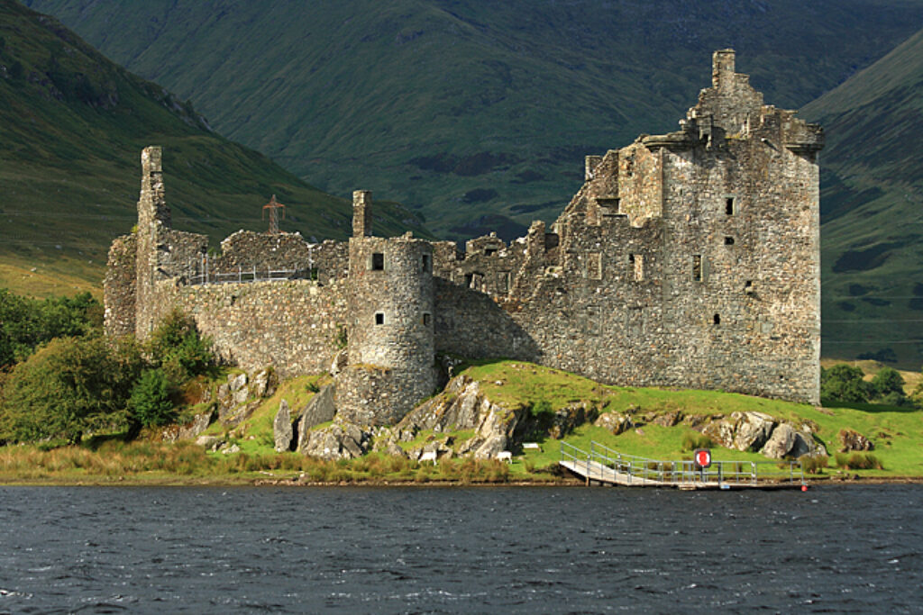 Kilchurn Castle: A Ruin Steeped in Scottish History