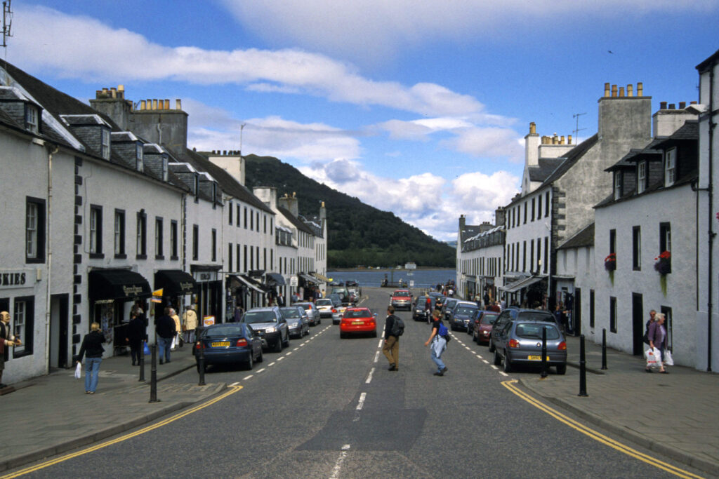 Inveraray: A Historic Town on the Shores of Loch Fyne