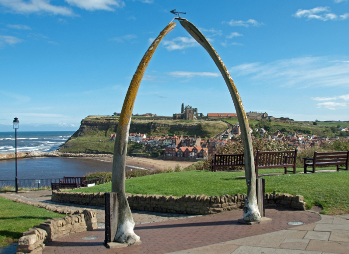You are currently viewing Whitby Whale Bone Arch