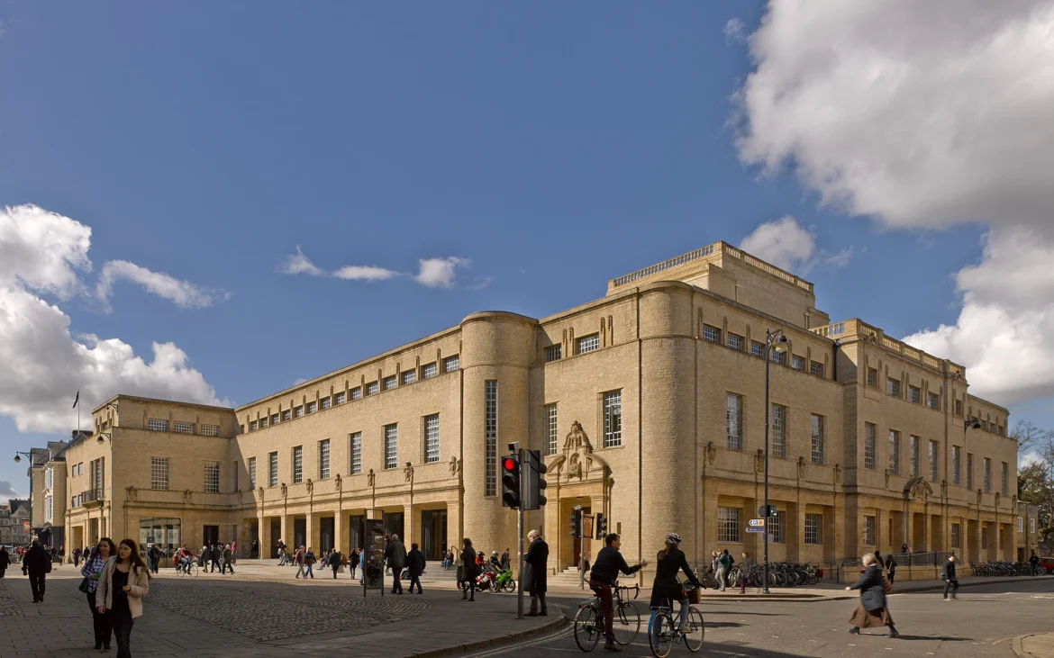 a125b32399742a08e4bc34082cb7c37c