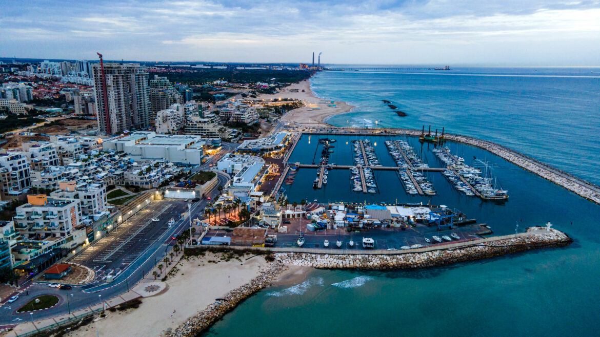 93439_marina_ashkelon_PikiWiki_Israel