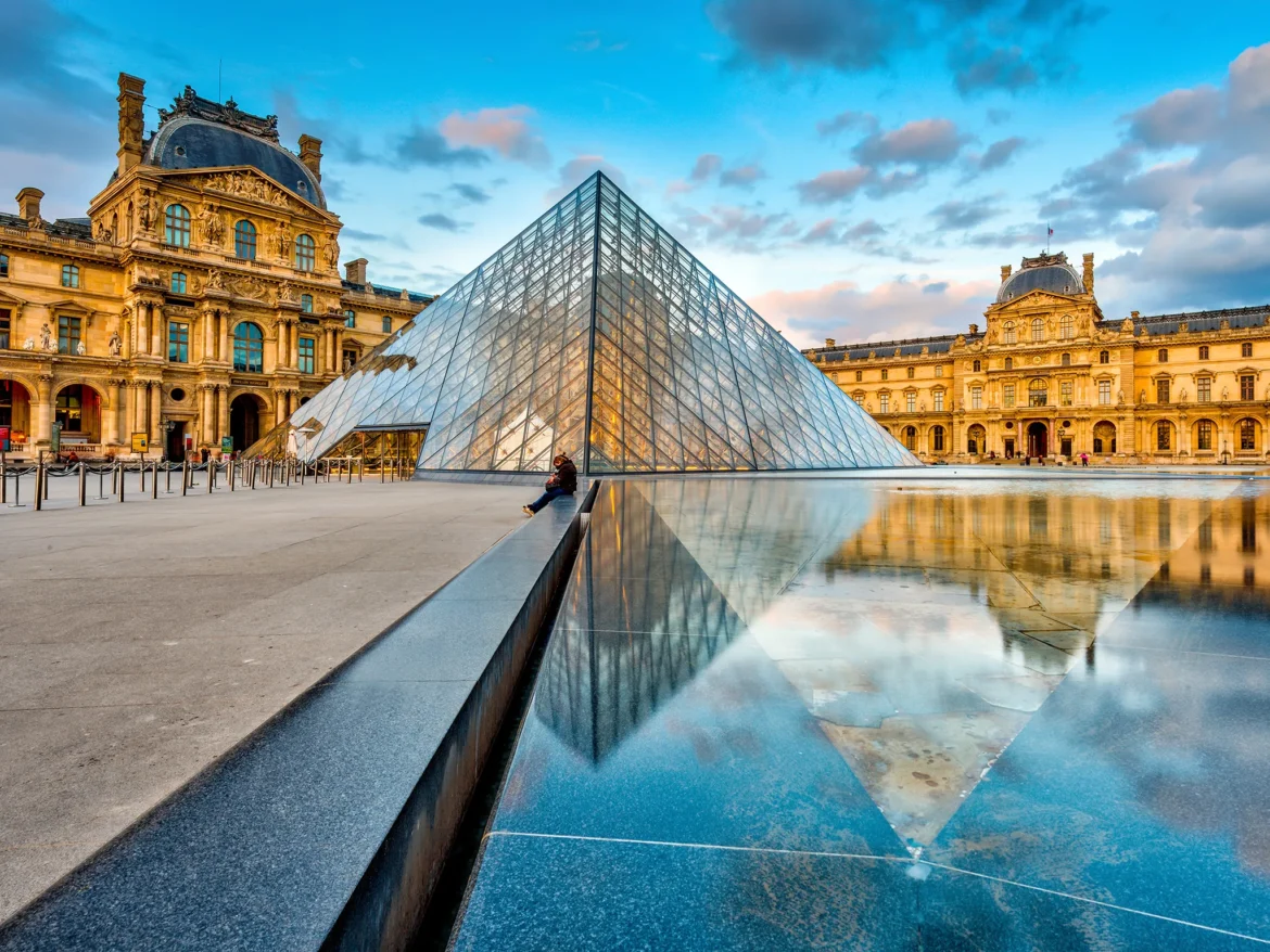 most-beautiful-paris-louvre-GettyImages-536267205